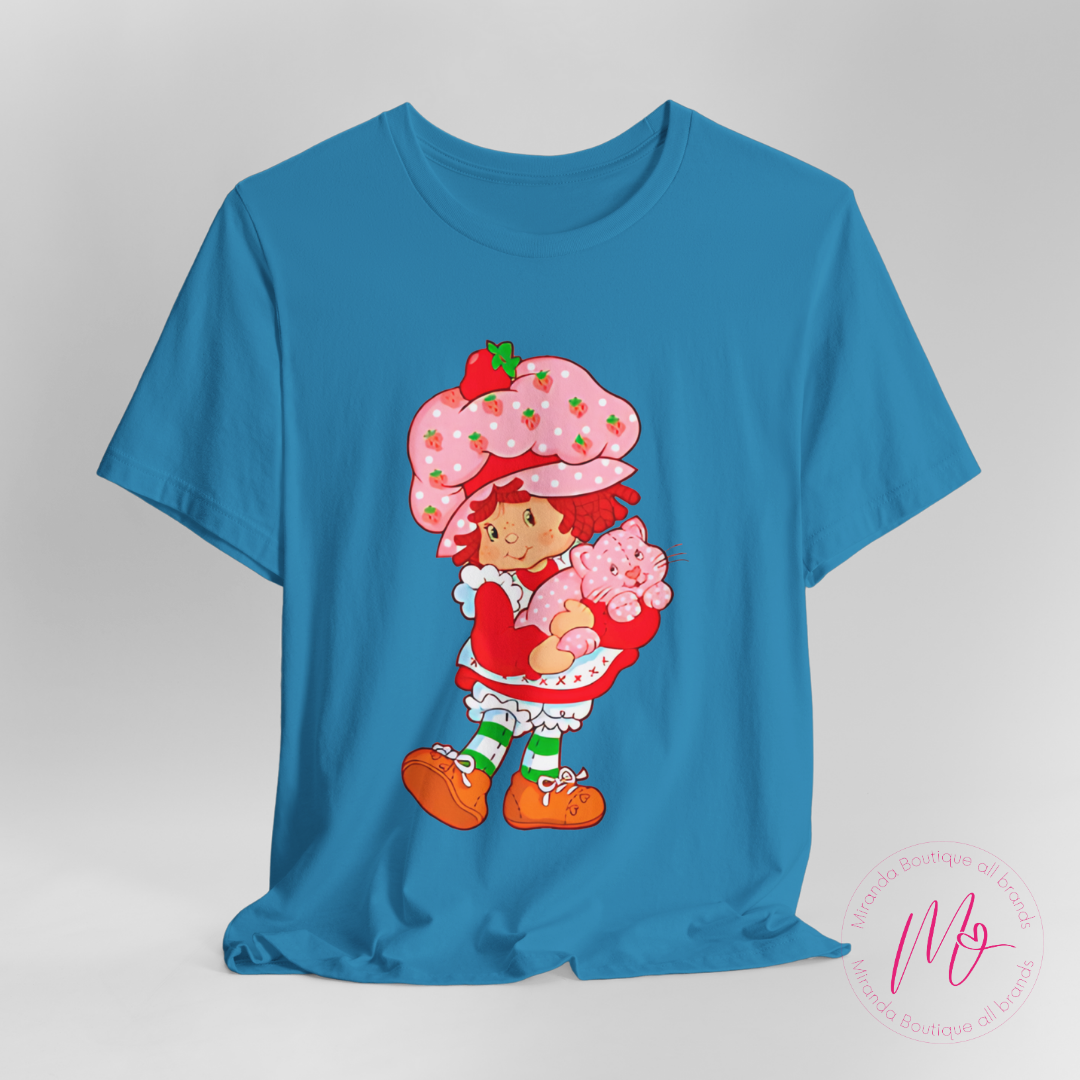 Camiseta Unisex de Strawberry Shortcake hugging the Cat Tee