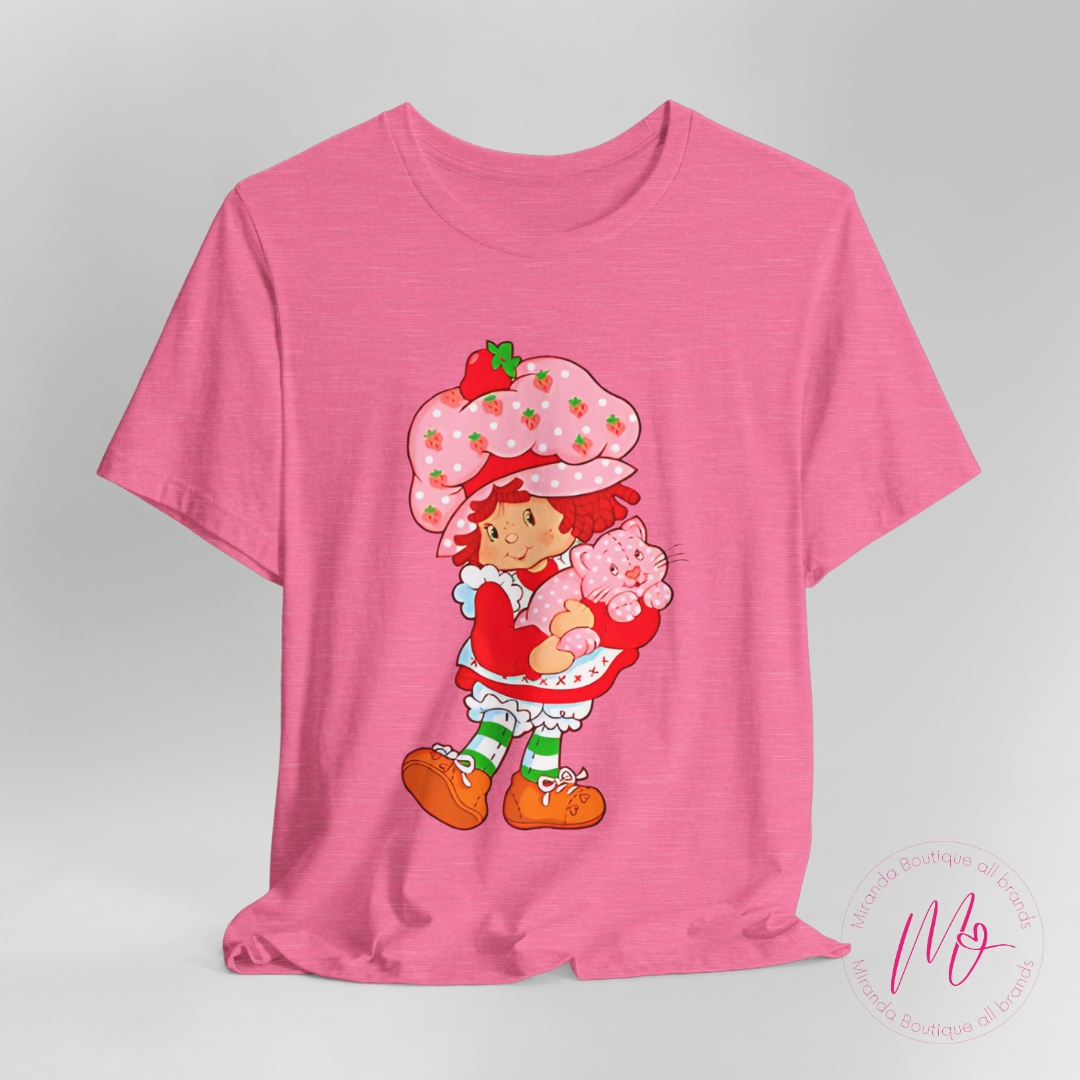 Camiseta Unisex de Strawberry Shortcake hugging the Cat Tee