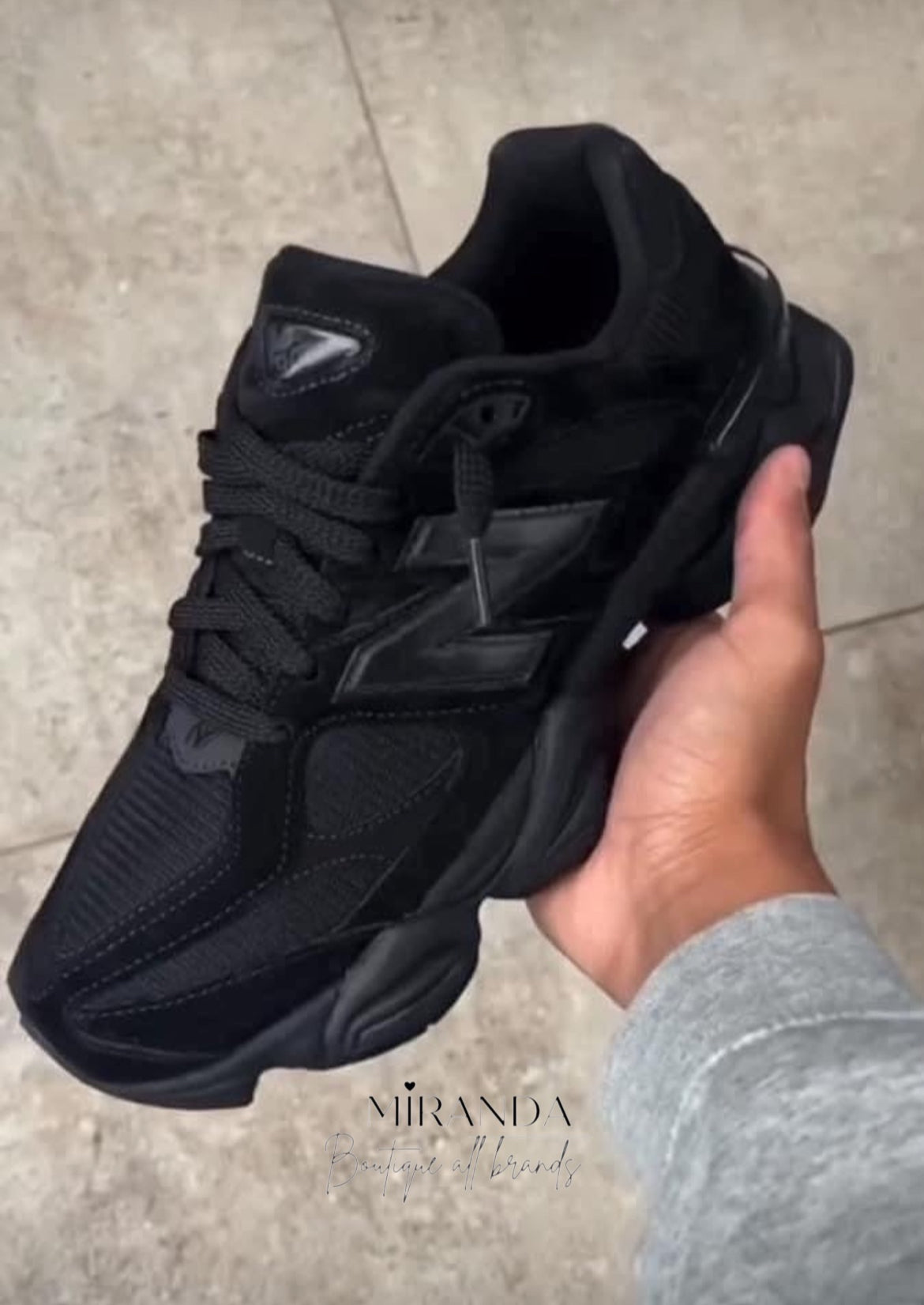 New Balance 9060 Triple Black