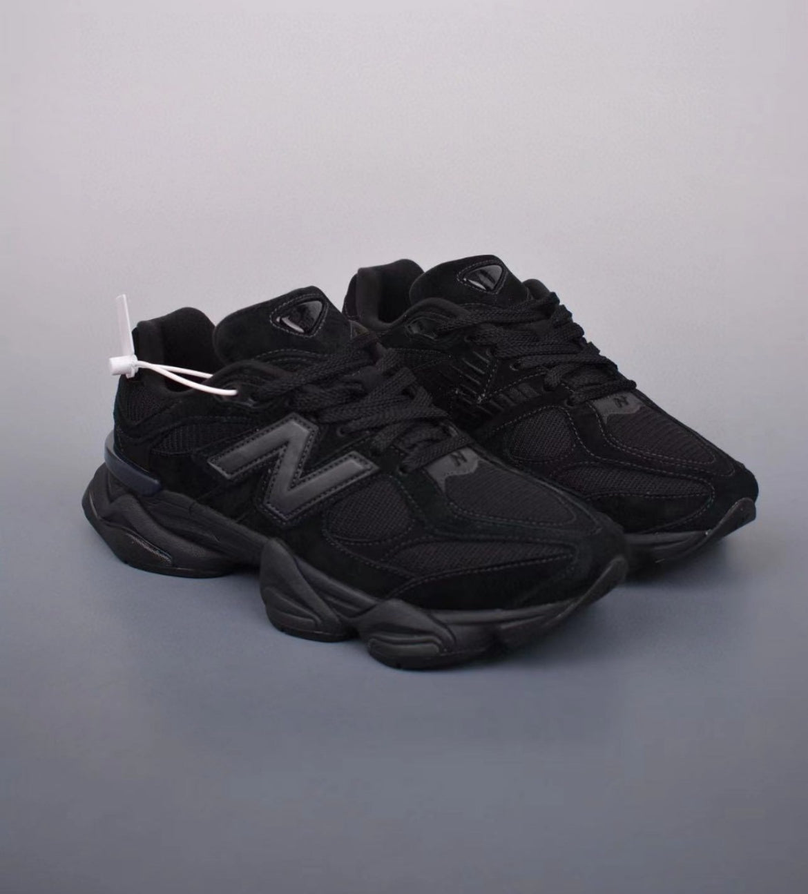 New Balance 9060 Triple Black